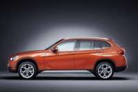 Обновленный BMW X1 станет больше и просторнее
